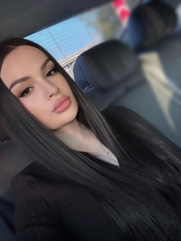 54ecf1a3-999c-4901-8893-535925a60546_0.jpg